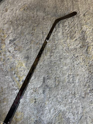 Senior PRO9246 Zegras Curve Hockey Stick Right Handed 70 Flex | 66.5"