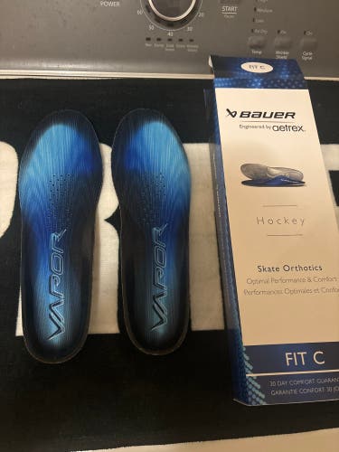 Bauer Vapor Hyperlite 2 OEM Lock-Fit Pro Skate Insoles – SIZE 6