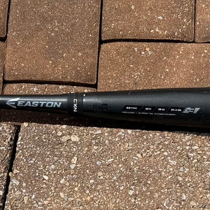 2017 Easton Mako Beast Composite BBCOR Certified Bat (-3) 30 oz 33" (Used)