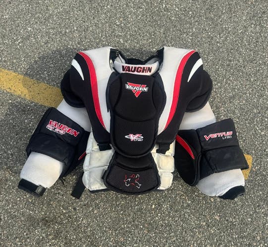 Vaughn Ventus LT90 Goalie Chest Protector (Senior Large)