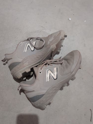 New Balance Fresh Foam 3000 v6 - Gray Men's Size M 8.5 (W 9.5)
