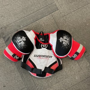 Used Warrior BENTLEY Junior Shoulder Pads MD 11614-S000240327