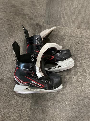 Used CCM FT340 Youth Hockey Skate Youth 13.0 11614-S000240324