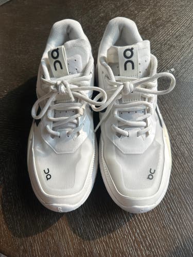 (Used)Men’s Size 9.5 RODGER PRO 2’s