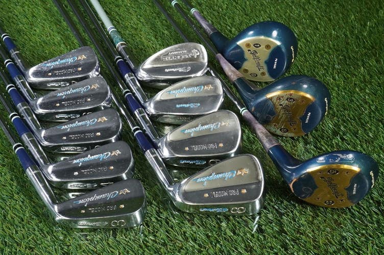 VINTAGE GOLFCRAFT PRO MODEL CHAMPION BLUE WOMENS GOLF 12pc. GOLF SET ~ NICE!!