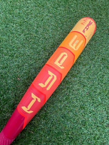 2025 Easton Hype Fire Composite USSSA Certified Bat (-10) 20 oz 30" (Used)