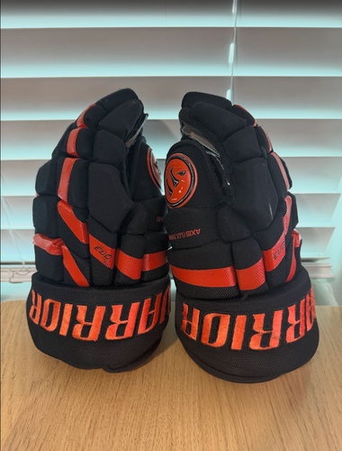 Warrior Covert QR3 Hockey Gloves – 13" Senior (Black/Orange)