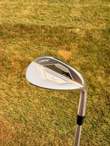 Mizuno JPX 900 Hot Metal Sand Wedge 55 KBS Tour C-Taper Extra Stiff Flex 35.75"