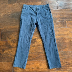 Navy Blue 32x30 vineyard vines slim dress pants (Used)