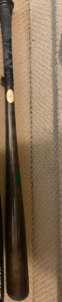 2016 Louisville Slugger C271 Maple Bat 30 oz 33" (Used)