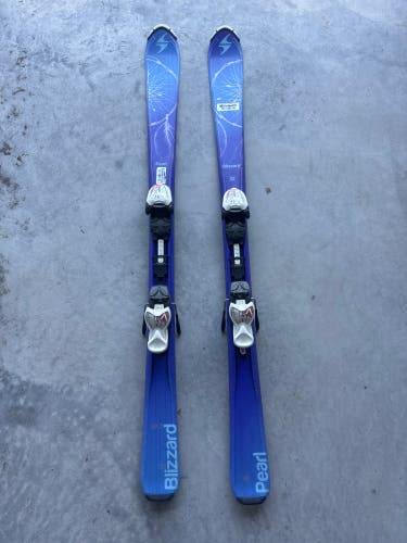 Kid's Blizzard Pearl 130 cm Skis With IQ 7 Bindings (Used)