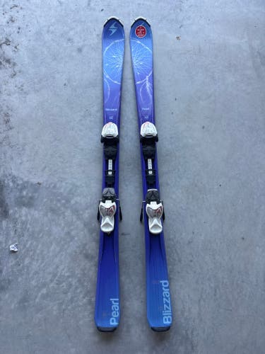 Kid's Blizzard Pearl 130 cm Skis With IQ 7 Bindings (Used)