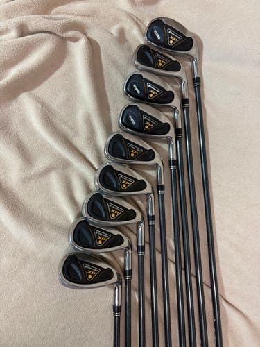 Men's Turbo Power XP Right Handed Clubs (Full Set) Regular Flex 9 Pieces (Used)