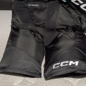 Men's Senior Medium CCM JetSpeed FT6 Pro Hockey Pants (New)