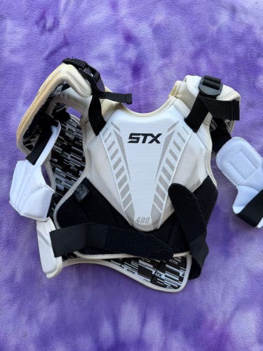 Medium Adult STX Stallion 400 Shoulder Pads (Used)