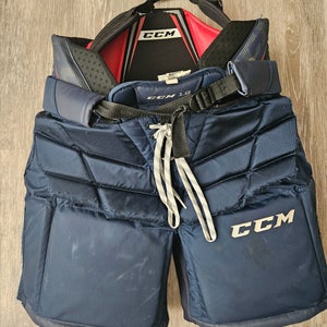 Intermediate Medium CCM 1.9 Hockey Goalie Pants (Used)