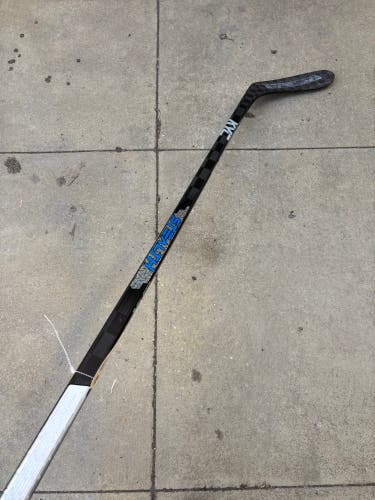 Senior KYC Stealth Hockey Stick Right Handed 80 Flex Pro Stock | 65"