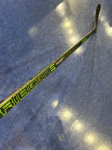 Intermediate CCM Ribcor Trigger 5 Hockey Stick | LH P28