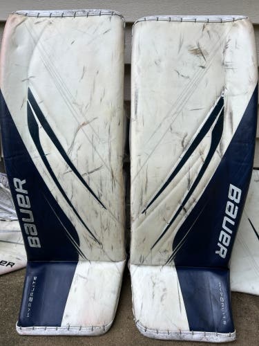 34" 2024 Bauer Hyperlite 2 Regular Goalie Full Set + extra blocker