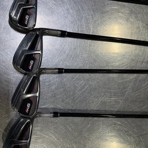 TaylorMade M6 Right Handed Iron Set Regular Flex Graphite Shaft (Used)