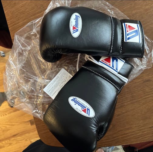 Stitch (New) authentic winning gloves