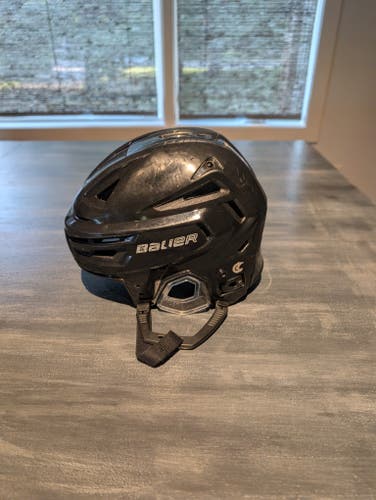 Black Small Bauer Re-Akt 150 Helmet (Used)