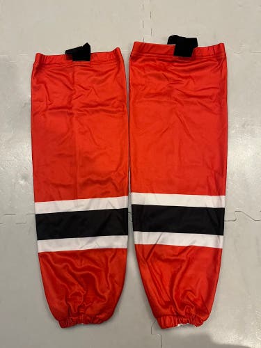 New reversible red/ white Hockey socks size 28