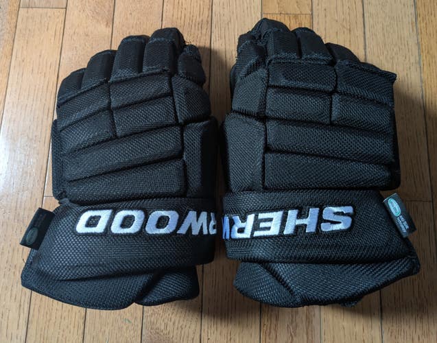 Sher-Wood HOF 5030 Gloves 14" (Used)