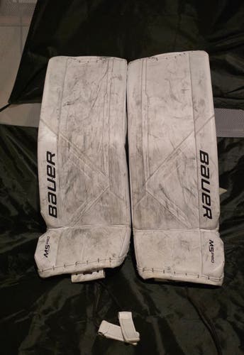 Small Bauer Supreme M5 Pro Goalie Leg Pads (Used)