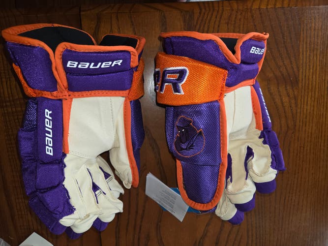 Youngstown Phantoms Bauer Gloves 14" (New)