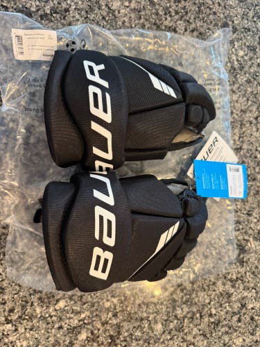 Bauer Lil Sport Gloves 10" (New)