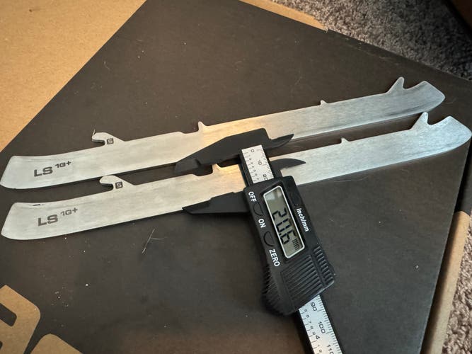 Bauer LS1G+ Steel Runners Size 5 246 mm (like new)