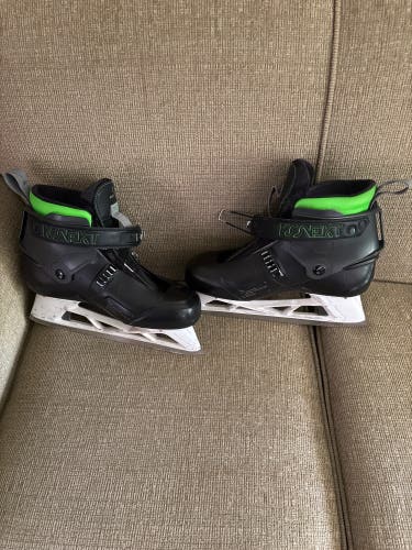 2022 Bauer Konekt Hockey Goalie Skates Regular Width 10 (Used)