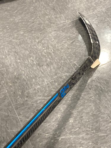 Used Senior Bauer Nexus 2N Pro Right Handed Hockey Stick | P88, 70 Flex