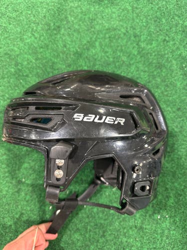 Black Medium Bauer Re-Akt 150 Helmet (Used)
