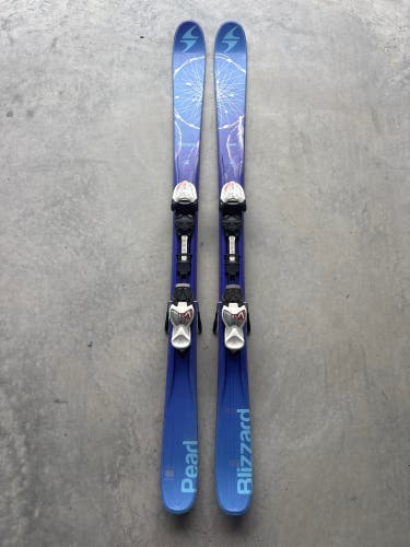 Kid's Blizzard Pearl 139 cm Twin Tip Skis With IQ 7 Bindings (Used)