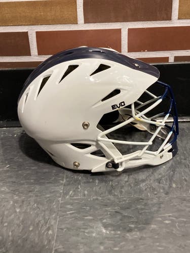 Used Warrior Evo SM/MD Helmet