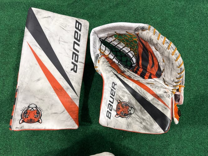 Princeton University Senior Bauer Vapor Hyperlite 2 Goalie Glove & Blocker Set Regular (Used)