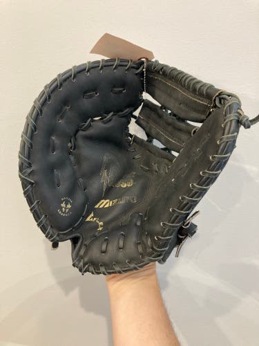 Mizuno Prospect Power Close LH First Base Baseball Glove 12" (Used)