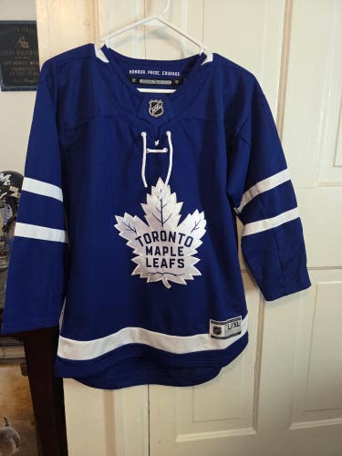 Toronto Mapleleafs Home Jersey