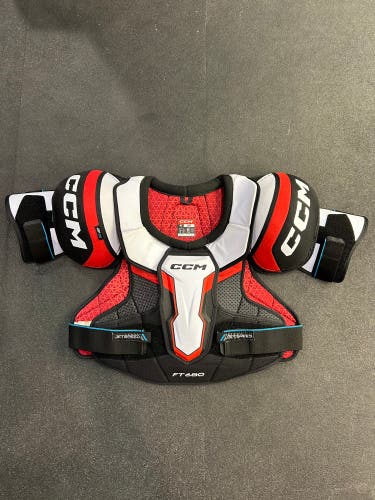 Senior Large CCM JetSpeed FT680 Shoulder Pads