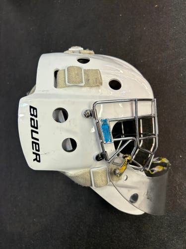 Youth Bauer 930 Goalie Mask