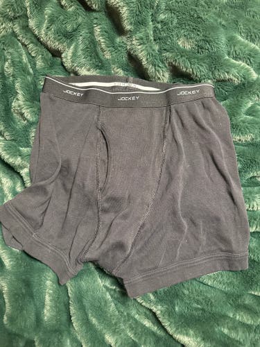 Black Medium Men's (Used)