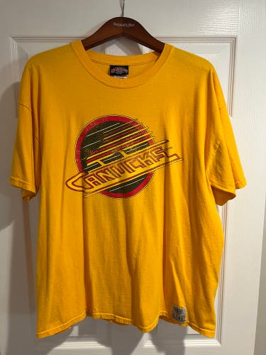 Canucks Pavel Bure XL Men's Shirt (Used)