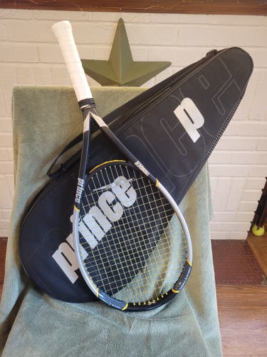 LIKE NEW Prince Thunder Rip 1200 Tennis Racquet w/Case