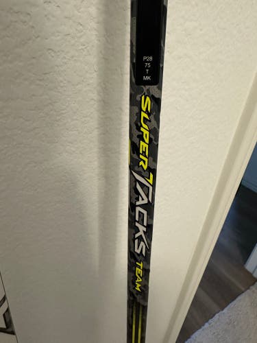 Senior CCM Super Tacks Team Right Handed Hockey Stick P28 75 Flex (Used)