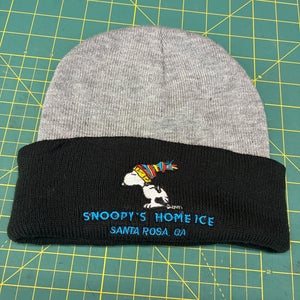 Snoopy Home Ice Santa Rosa Beanie hat SENIOR Beanie Gray/Black new