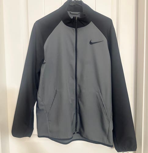 Nike windbreaker jacket