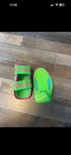 EvoShield sliding mitt