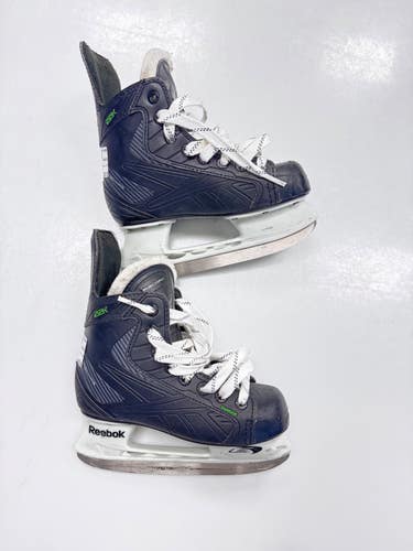 Used CCM 22K Junior Hockey Skate Junior 01 11860-S000312592